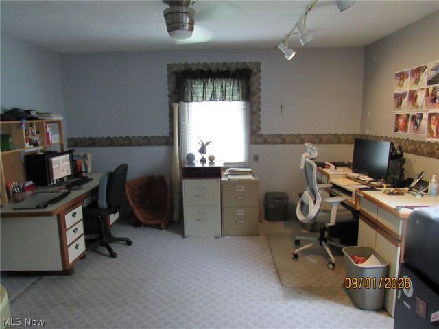 1733 E 238th Street, Euclid, OH 44117
