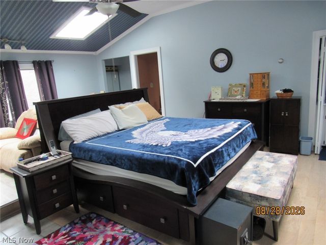 1733 E 238th Street, Euclid, OH 44117