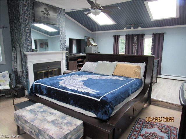1733 E 238th Street, Euclid, OH 44117