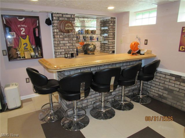 1733 E 238th Street, Euclid, OH 44117