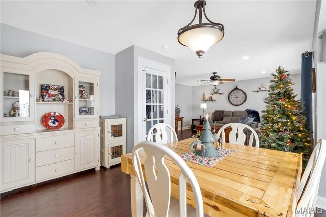 224 Micahs Way, Columbia, IL 62236