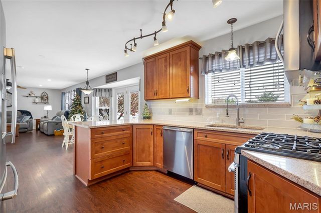 224 Micahs Way, Columbia, IL 62236