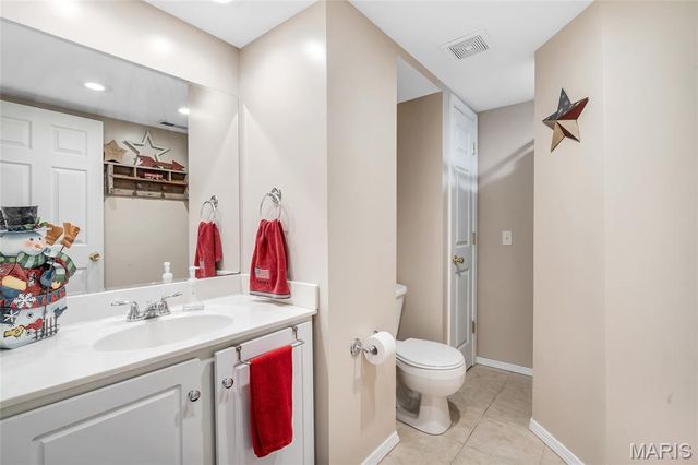 224 Micahs Way, Columbia, IL 62236