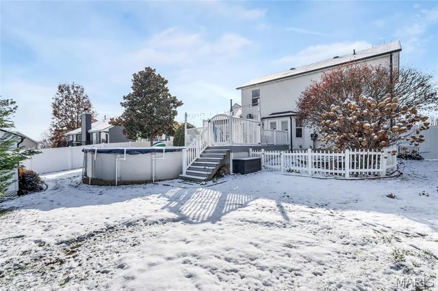 224 Micahs Way, Columbia, IL 62236