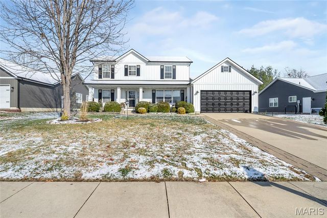 224 Micahs Way, Columbia, IL 62236