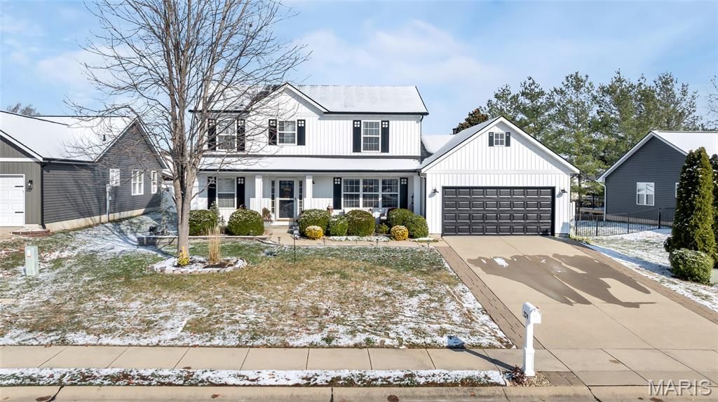 224 Micahs Way, Columbia, IL 62236