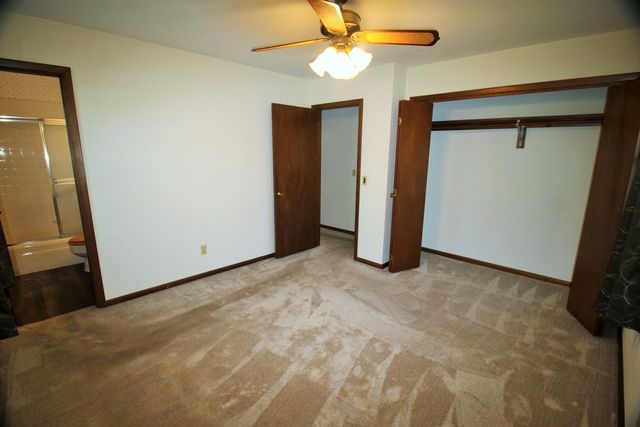 451 31st Avenue, East Moline, IL 61244