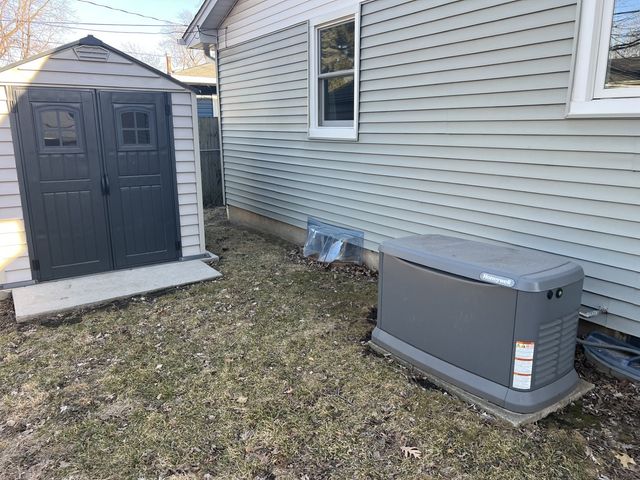 451 31st Avenue, East Moline, IL 61244