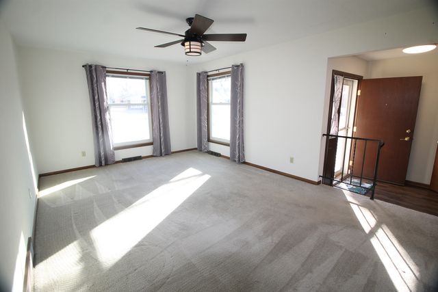 451 31st Avenue, East Moline, IL 61244