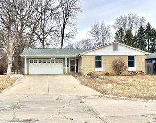 451 31st Avenue, East Moline, IL 61244