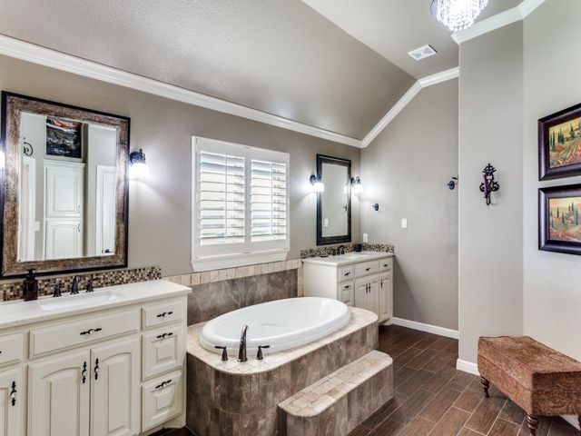 259 Hidden Creek Road, Cresson, TX 76035