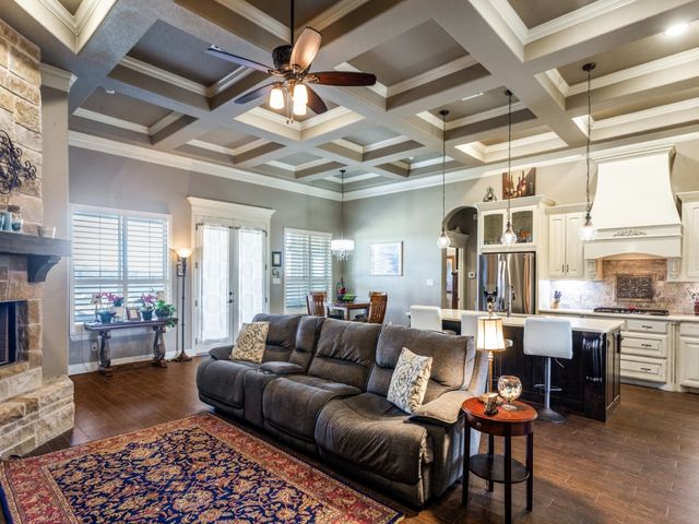 259 Hidden Creek Road, Cresson, TX 76035