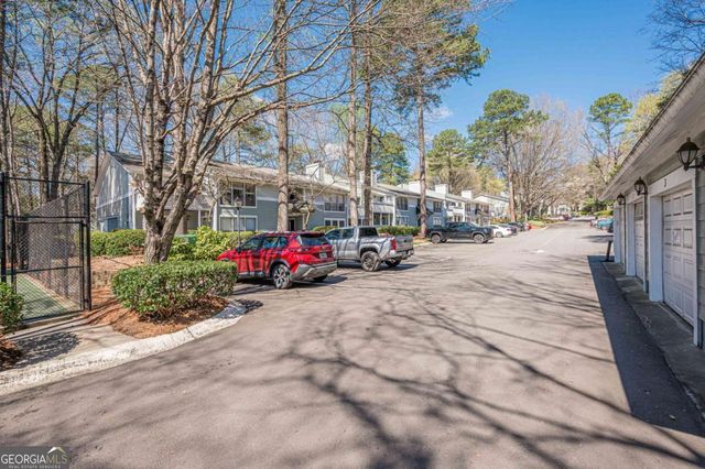 901 Summit North Drive NE 901, Atlanta, GA 30324