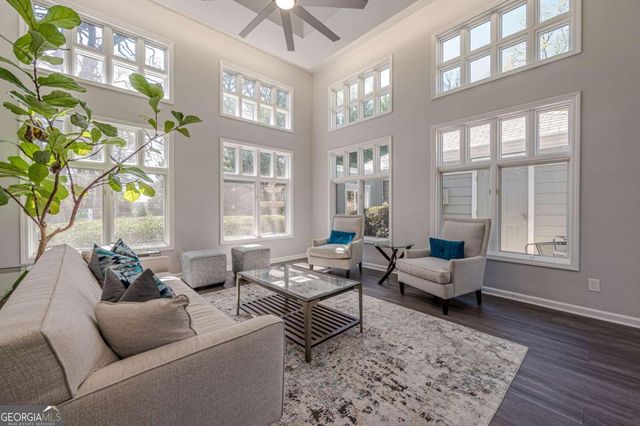 901 Summit North Drive NE 901, Atlanta, GA 30324