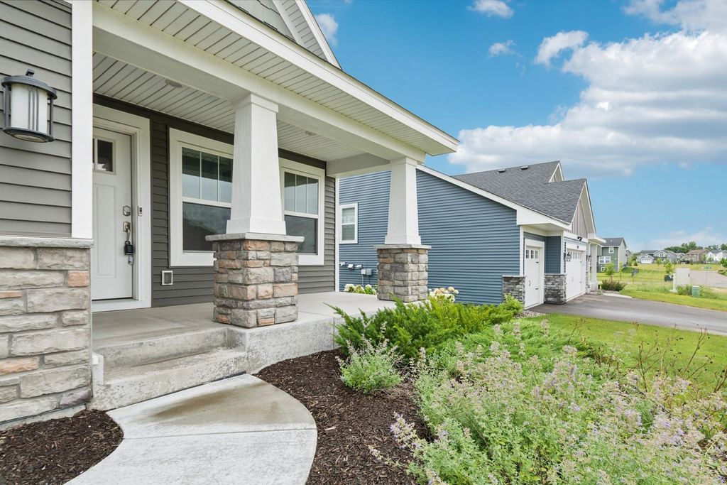 7296 Crane Drive, Lino Lakes, MN 55038