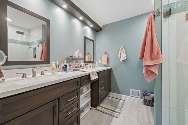 Address unavailable.