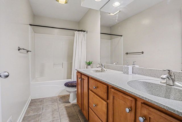 116 St Andrews Court, Battle Creek, MI 49015