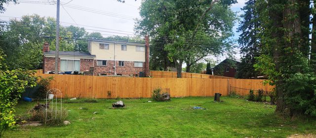 263 Kirk Avenue, Ypsilanti, MI 48197