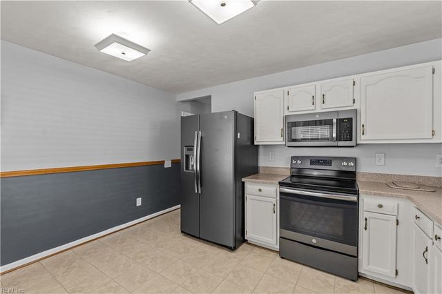 6369 Scottsfield DR, Suffolk, VA 23435