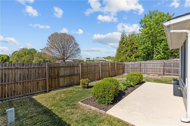 6369 Scottsfield DR, Suffolk, VA 23435