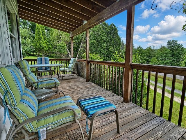 6635 Cooper Street, Westmoreland, NY 13490