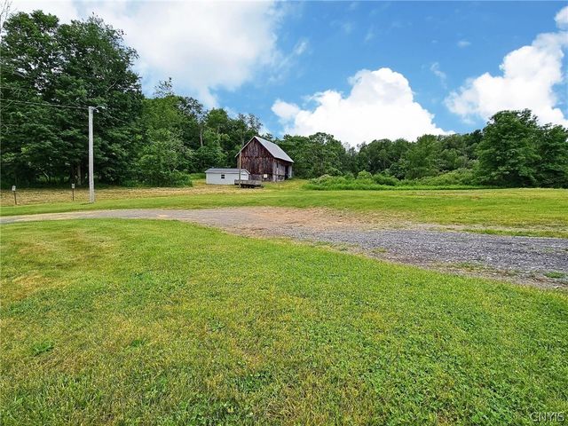 6635 Cooper Street, Westmoreland, NY 13490