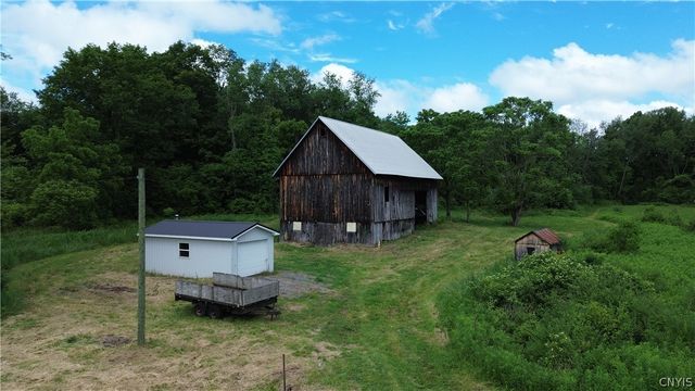 6635 Cooper Street, Westmoreland, NY 13490