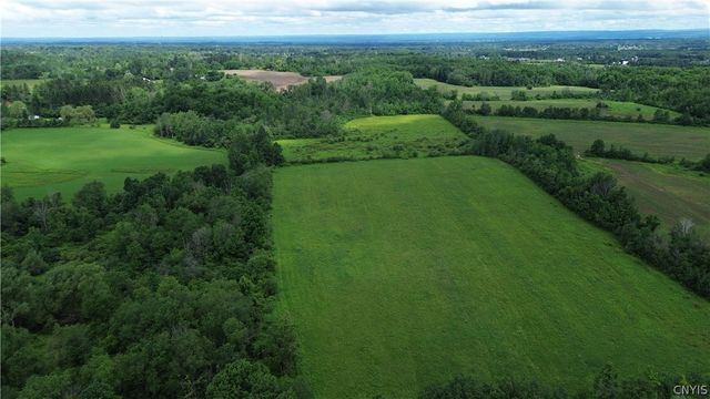 6635 Cooper Street, Westmoreland, NY 13490