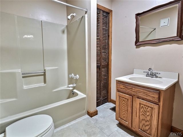 6635 Cooper Street, Westmoreland, NY 13490