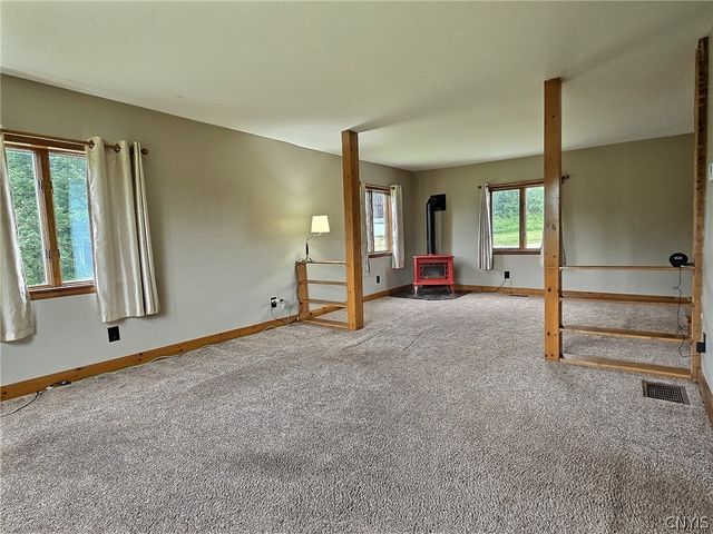 6635 Cooper Street, Westmoreland, NY 13490
