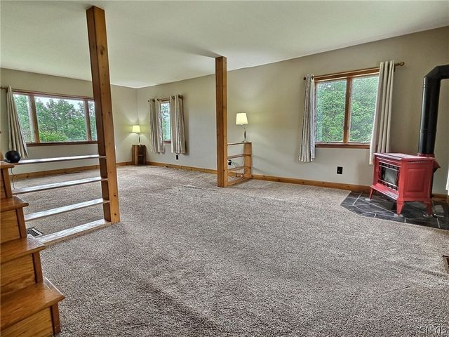 6635 Cooper Street, Westmoreland, NY 13490