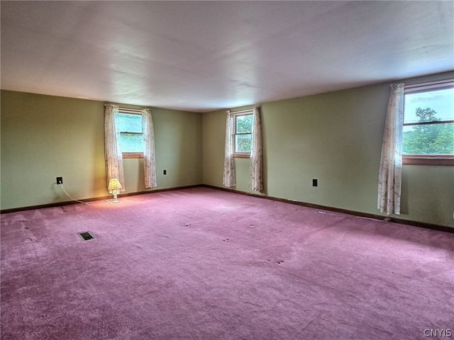6635 Cooper Street, Westmoreland, NY 13490