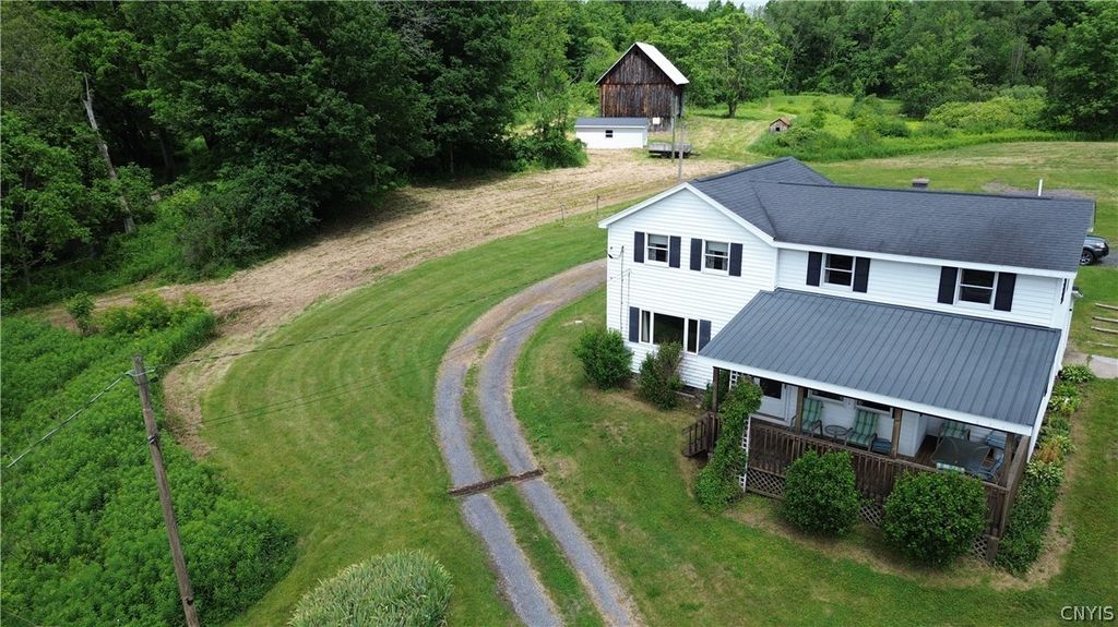 6635 Cooper Street, Westmoreland, NY 13490