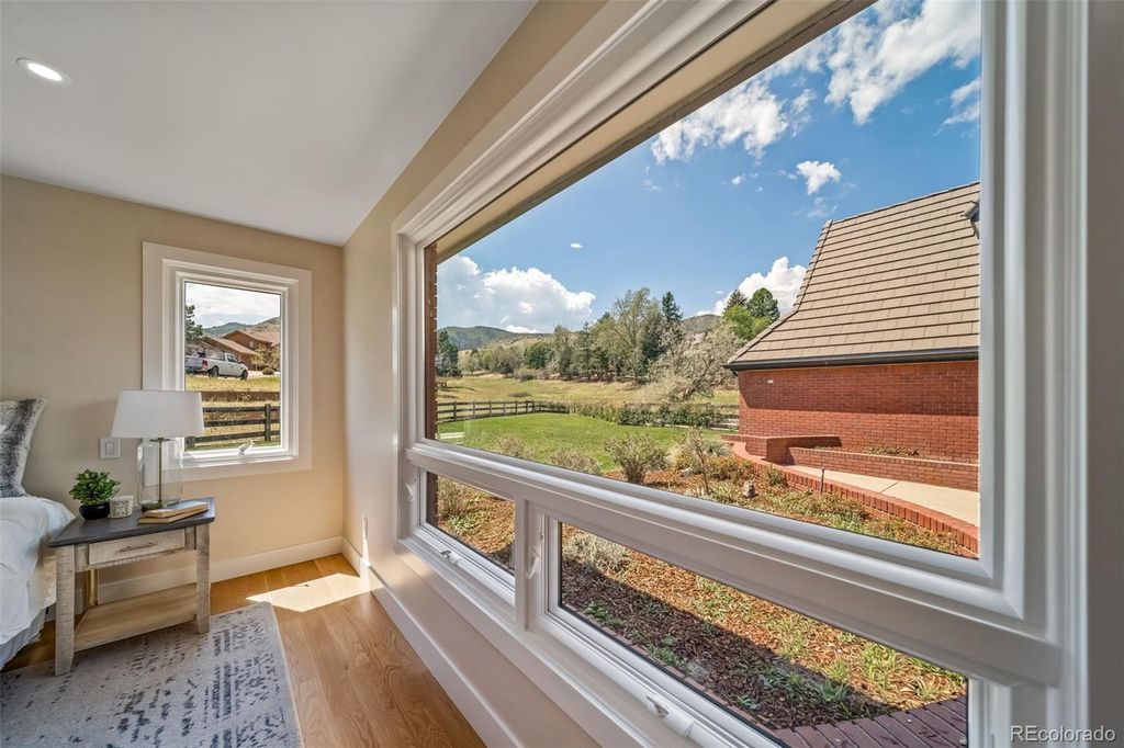 Image 24 of property listing at 22 N Ranch Road, Littleton, CO 80127