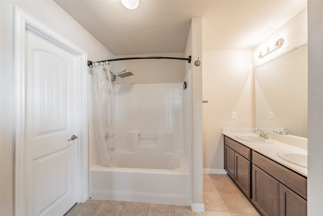 2841 Mesquite Road, Fort Worth, TX 76111