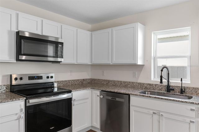 2059 KENTUCKY ROAD, Sumterville, FL 33585