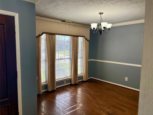 6510 Summit Ridge Court, Houston, TX 77085