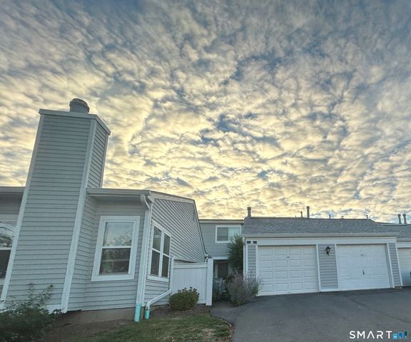 614 Longfellow Drive 614, Branford, CT 06405