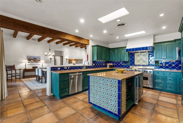 2 A Avenida Madison, Santa Fe, NM 87506