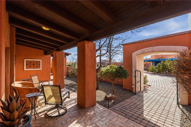 2 A Avenida Madison, Santa Fe, NM 87506