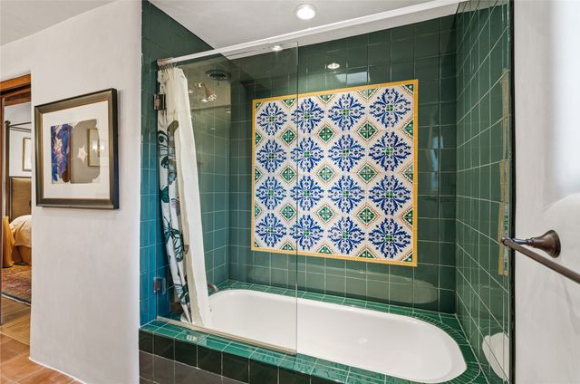 2 A Avenida Madison, Santa Fe, NM 87506