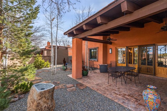 2 A Avenida Madison, Santa Fe, NM 87506