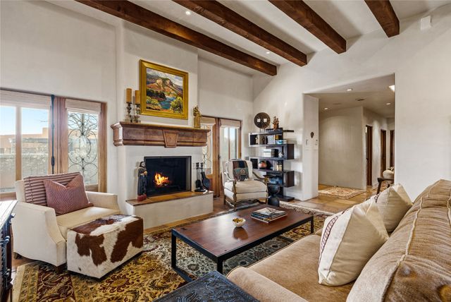 2 A Avenida Madison, Santa Fe, NM 87506