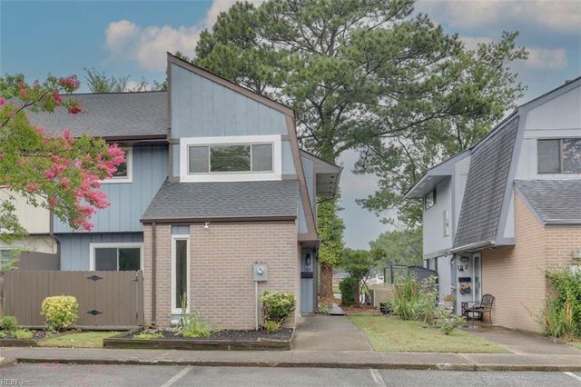 164 Lake One DR, Hampton, VA 23666