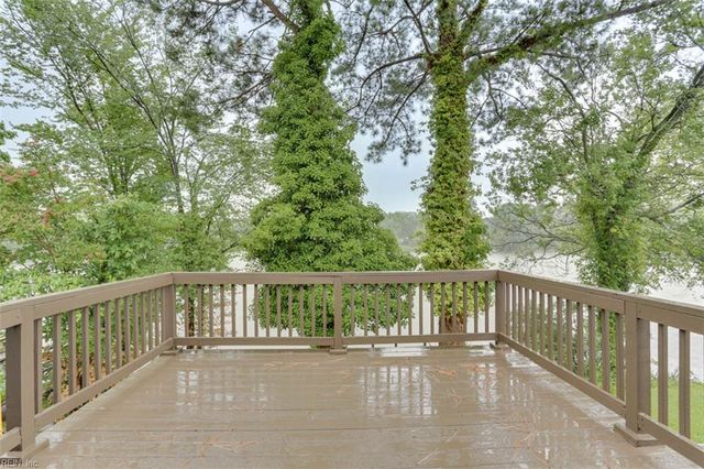 164 Lake One DR, Hampton, VA 23666