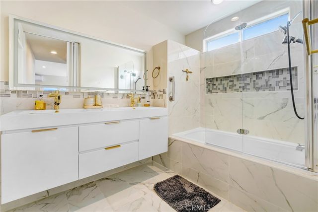 25803 Browning, Stevenson Ranch, CA 91381