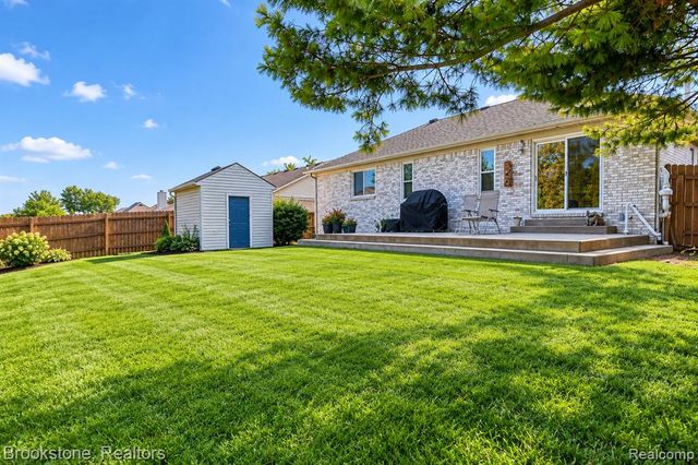 27125 Telstar Street, Chesterfield, MI 48051