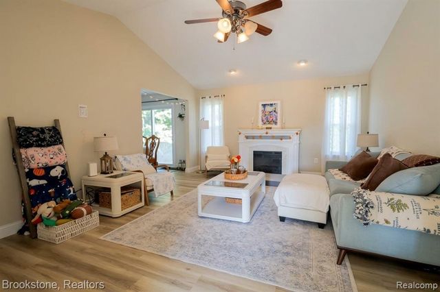 27125 Telstar Street, Chesterfield, MI 48051
