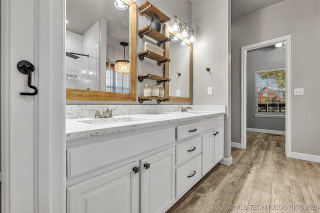 11515 S Mulberry Court, Jenks, OK 74037