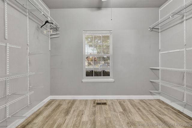 11515 S Mulberry Court, Jenks, OK 74037